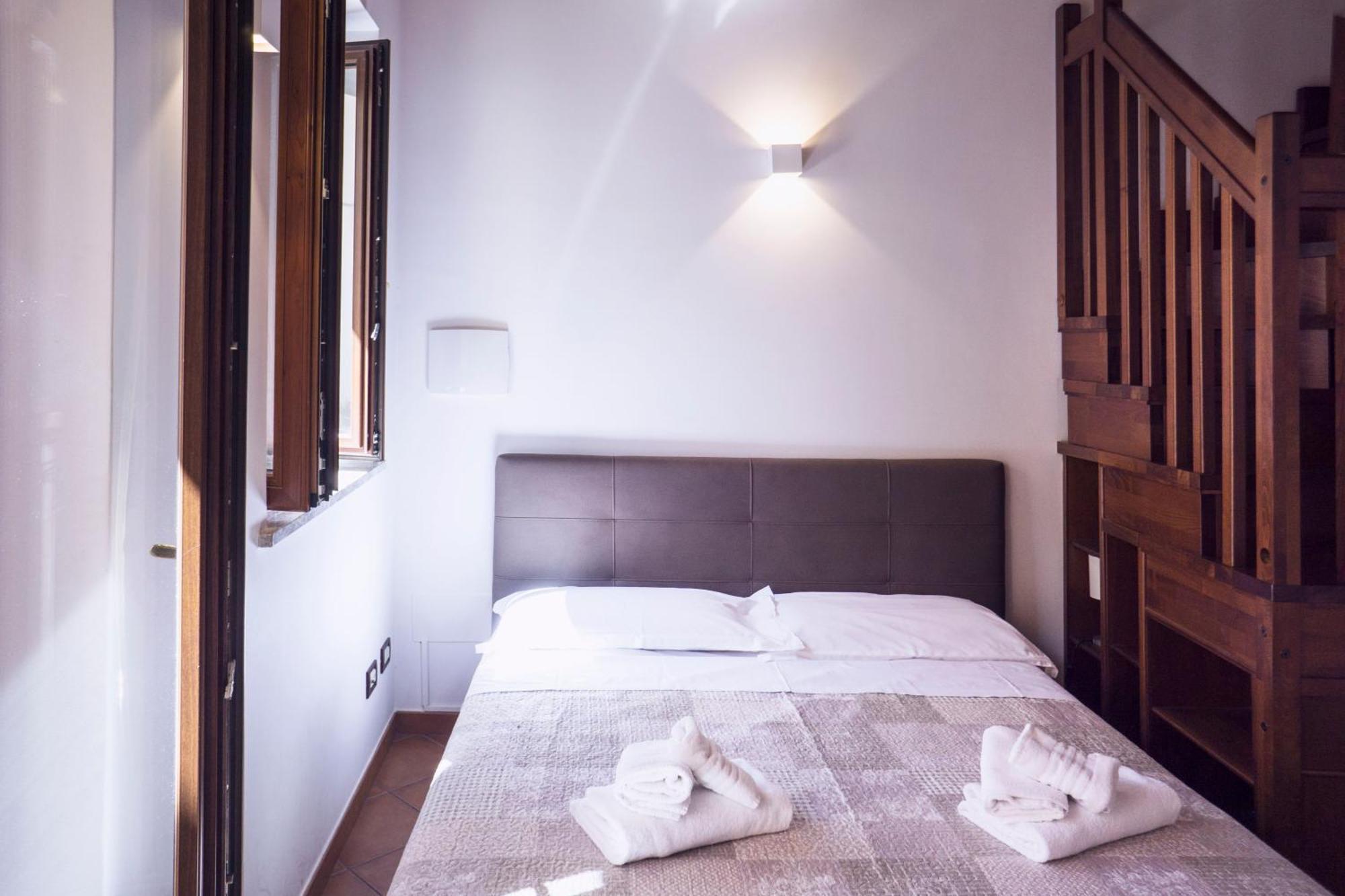 Apartament Tina House - Il Cortile Nel Centro Storico Di Taormina Zewnętrze zdjęcie